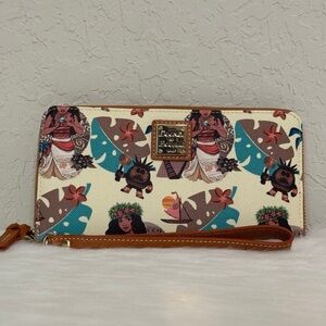 Dooney & Bourke Disney Moana Wristlet Wallet